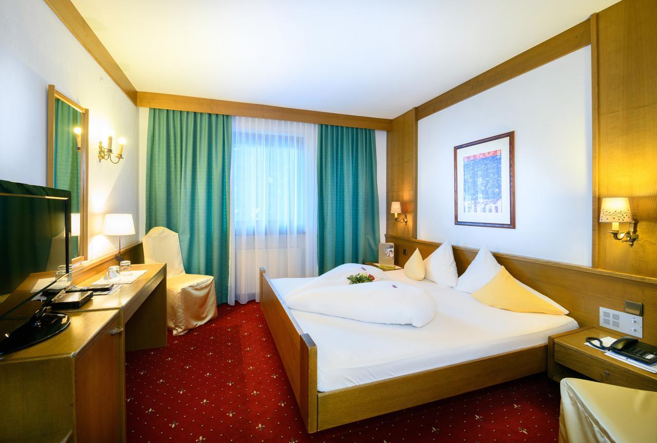 Haus Stefanie - Adults Only Otel Seefeld in Tirol Dış mekan fotoğraf
