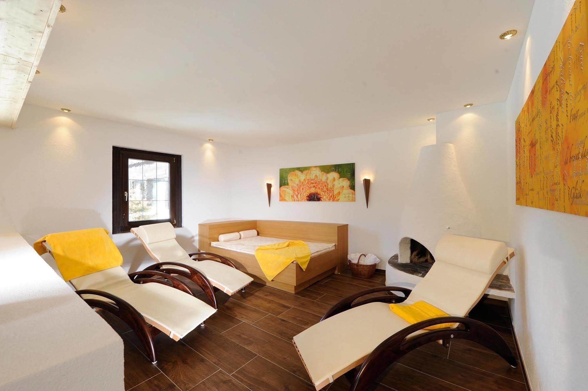 Haus Stefanie - Adults Only Otel Seefeld in Tirol Dış mekan fotoğraf