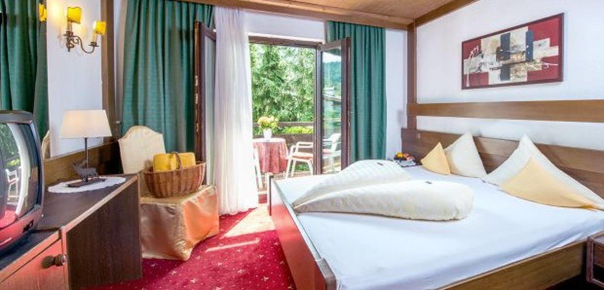 Haus Stefanie - Adults Only Otel Seefeld in Tirol Dış mekan fotoğraf